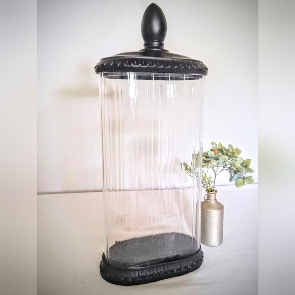 Vintage Glass Apothocary Style Jar - Black Lid & Base - Oval - Picture 4 of 7